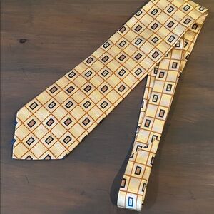INSIGNIA by Martin Wong silk tie
